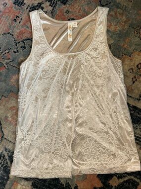 Adiva Ivory lace Scoop Neck Tank Sz M